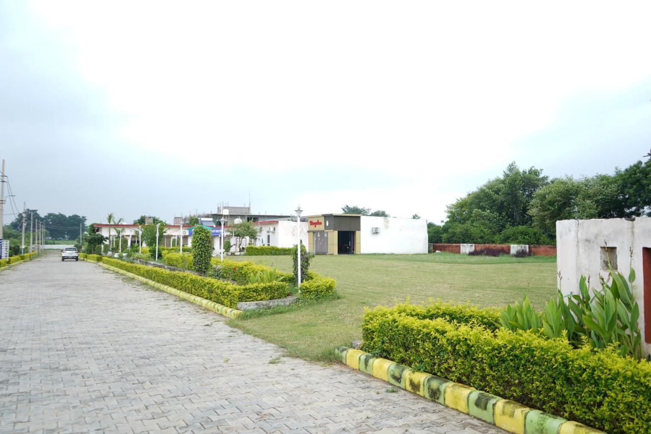 Farm Green View Resort Orchha Exteriér fotografie